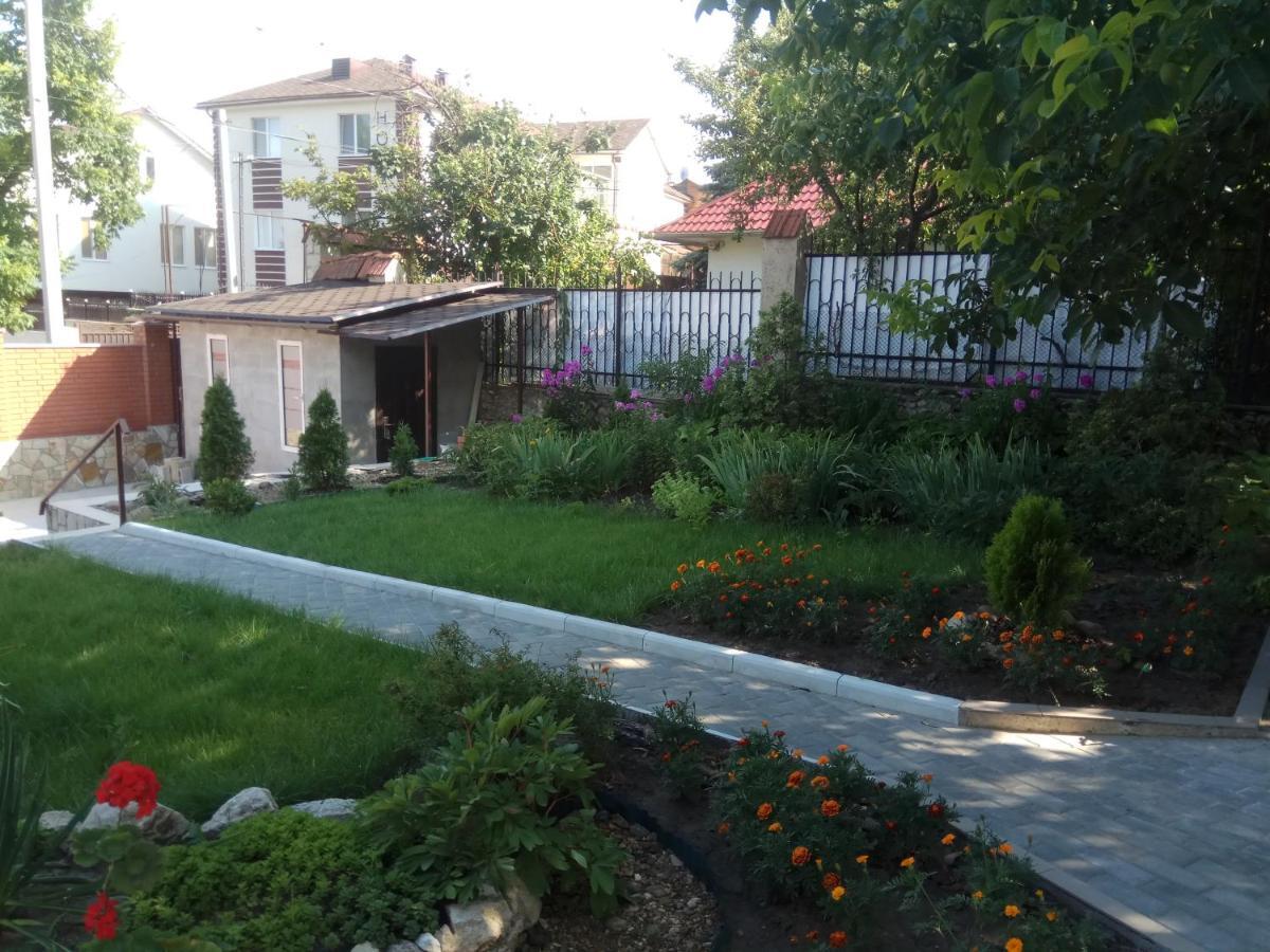 Вилла Slovac House With A Garden And Fireplace *