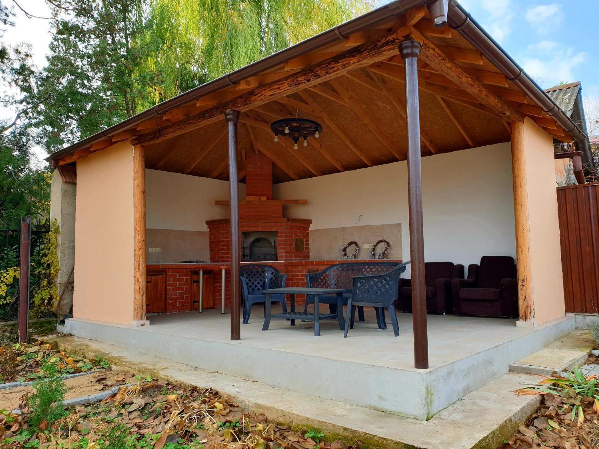 Slovac House With A Garden And Fireplace Вилла