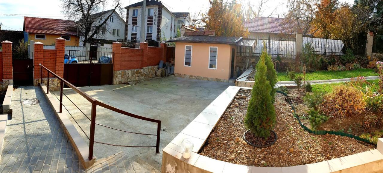 Slovac House With A Garden And Fireplace Вилла Кишинёв